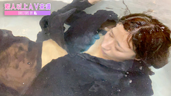 [Stress release! Jun Harumi&#39;s cloudy liquid bukkake Dirty Talk provocation ☆ Suit OL part, second part (clothing bath)]-Jun Harumi-